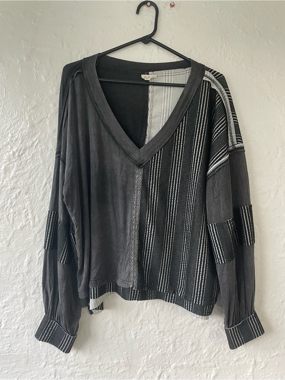POL Black Charcoal Boho Mixed Media Striped V-Neck Tunic Top; size M